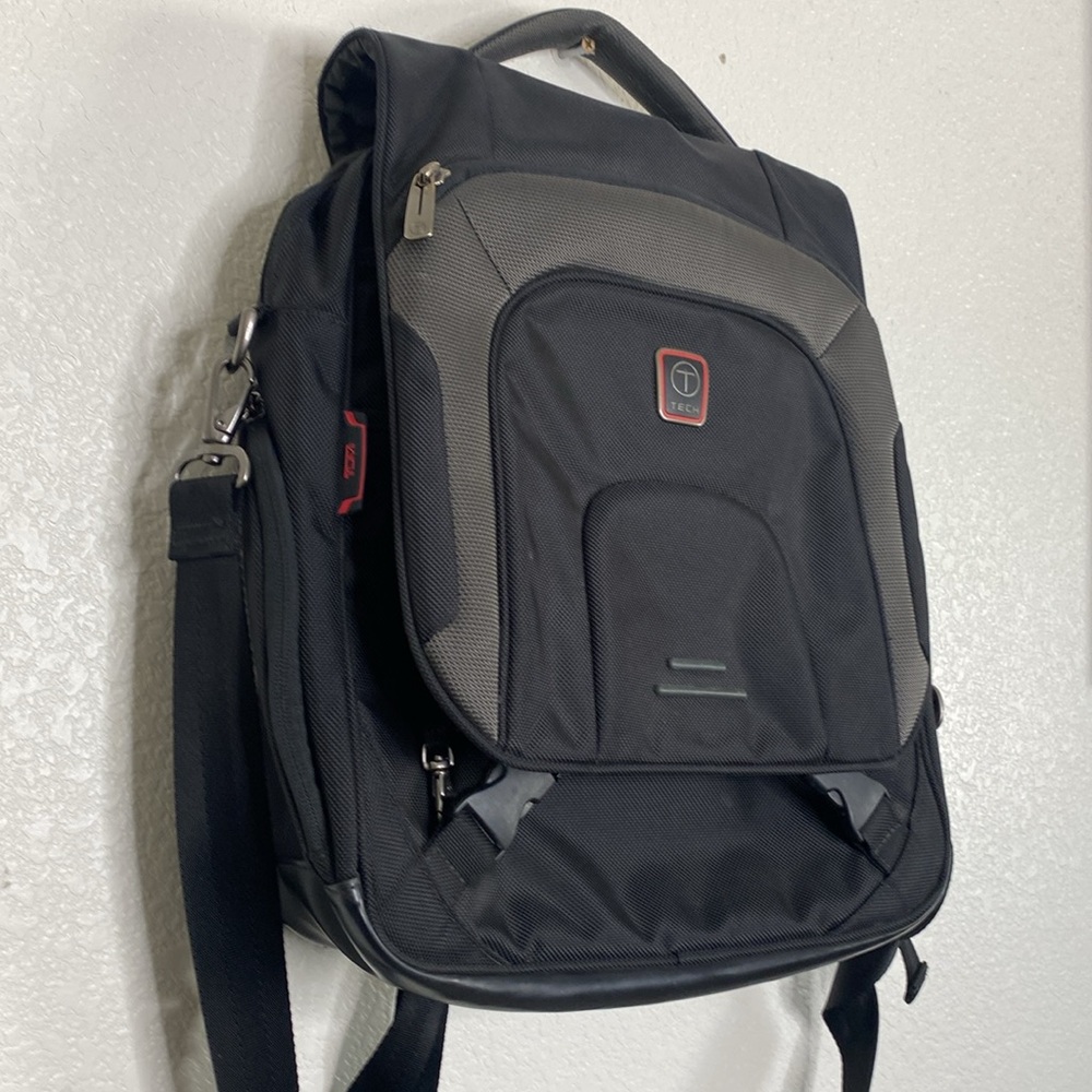 Tumi Tech Backpack With Removable And Adjustable … - image 5